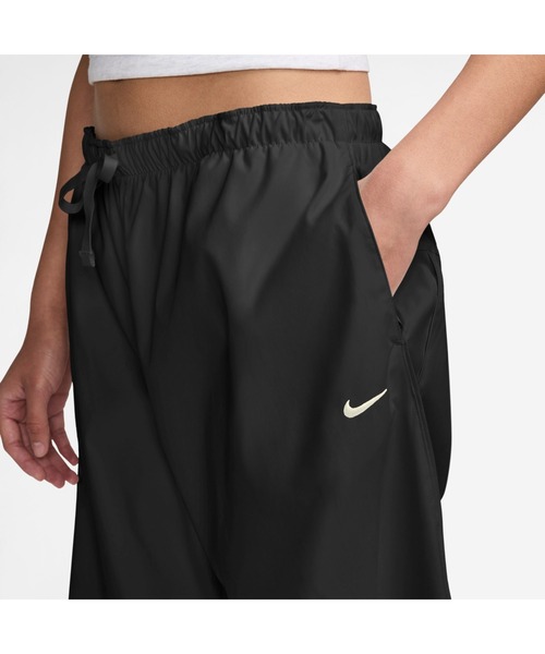 NIKE（ナイキ）の「NIKE/ナイキ WS ESSNTL BARREL ﾊﾟﾝﾂ（その他パンツ・レディース・ブラック/ベージュ・M/L/XL/S）」の4枚目の写真