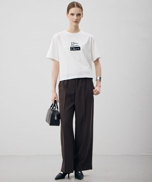 ICB(アイシービー)の「クロップド ロゴTEE(レタードプリント)(Tシャツ/カットソー・レディース・ブラック系1/アイボリー系1・X-LARGE/LARGE)」の6枚目の写真
