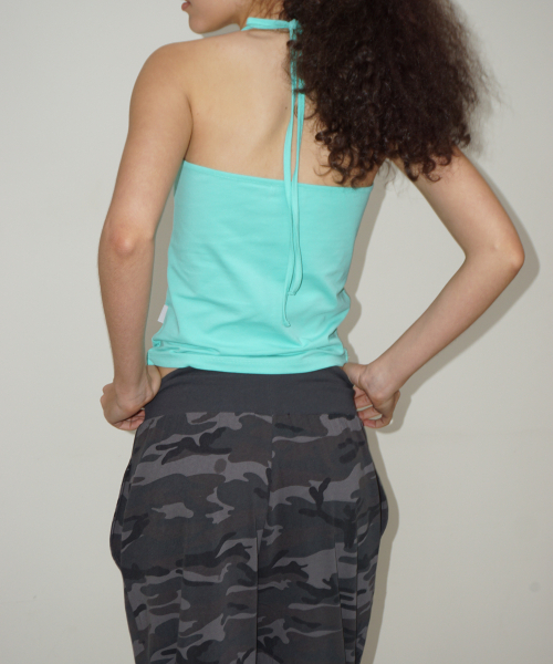 THIRSTYCLUB(サースティークラブ)の「Basic beads halter sleeveless - Mint(Tシャツ/カットソー・レディース・その他・FREE)」の2枚目の写真