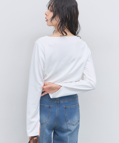 &. NOSTALGIA(アンドドットノスタルジア)の「UVカーブネックトップス(Tシャツ/カットソー・レディース・ブラック/ホワイト・M)」の18枚目の写真