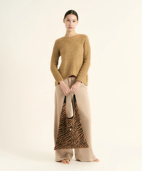 STYLEHAN(スタイルハン)の「ジブラショッパーバッグ BronzeGold(ショルダーバッグ・レディース・ベージュ/ゴールド・FREE)」の11枚目の写真