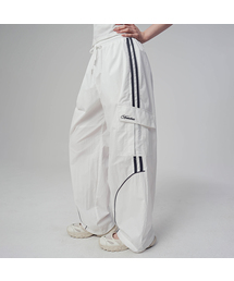 AVANDRESS（アバンドレス ）の「ノア CN トラックパンツ_7カラー（スウェットパンツ）」