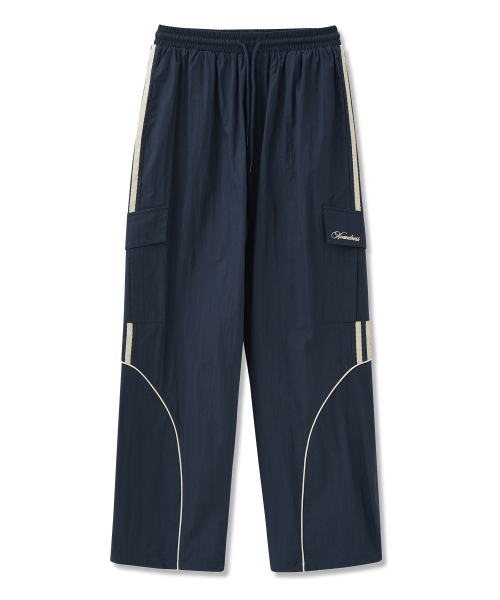 AVANDRESS（アバンドレス ）の「ノア CN トラックパンツ_7カラー（スウェットパンツ・レディース・ネイビー/ホワイト/チャコールグレー/ダークブラウン/ブラック/マジェンタ/カーキ・SMALL/MEDIUM/LARGE）」の15枚目の写真