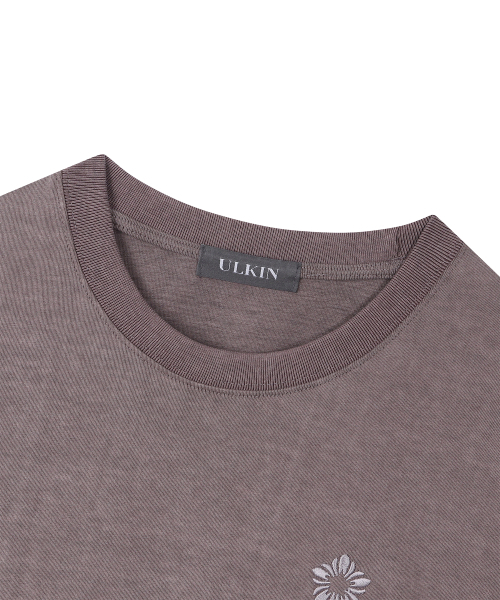 ULKIN(ウルキン)の「ムグン刺繍ピグメント半袖Tシャツ_ヴィンテージバーガンディ(Tシャツ/カットソー・レディース・バーガンディー・ONE)」の3枚目の写真