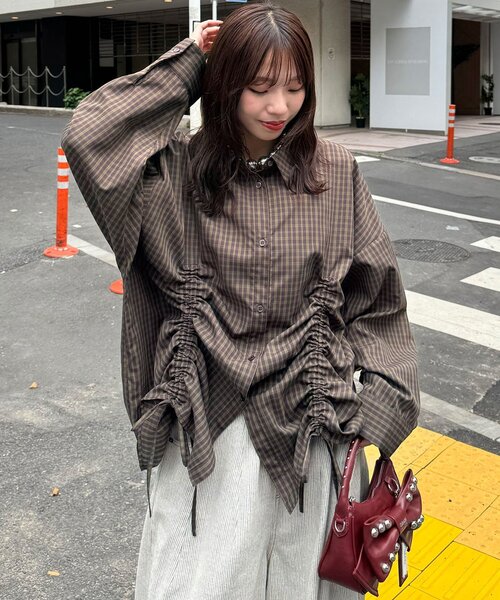 CIAOPANIC(チャオパニック)の「アソート柄シャーリングBIGシャツ(シャツ/ブラウス・レディース・ベージュ/サックスブルー/ブラウン・ONE SIZE)」の6枚目の写真