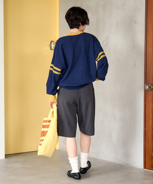 FREAK'S STORE（フリークスストア）の「FRUIT OF THE LOOM×FREAK'S STORE/フルーツオブザルーム 別注 配色ロゴスウェット/ライン ロゴスウェット（スウェット・レディース・ワイン/チャコール/ネイビー・ﾌﾘ-）」の11枚目の写真