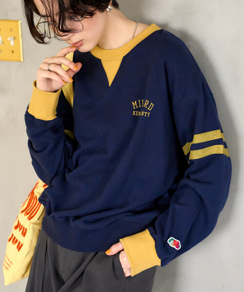 FREAK'S STORE（フリークスストア）の「FRUIT OF THE LOOM×FREAK'S STORE/フルーツオブザルーム 別注 配色ロゴスウェット/ライン ロゴスウェット（スウェット・レディース・ワイン/チャコール/ネイビー・ﾌﾘ-）」の18枚目の写真