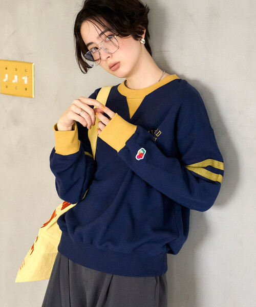 FREAK'S STORE（フリークスストア）の「FRUIT OF THE LOOM×FREAK'S STORE/フルーツオブザルーム 別注 配色ロゴスウェット/ライン ロゴスウェット（スウェット・レディース・ワイン/チャコール/ネイビー・ﾌﾘ-）」の20枚目の写真