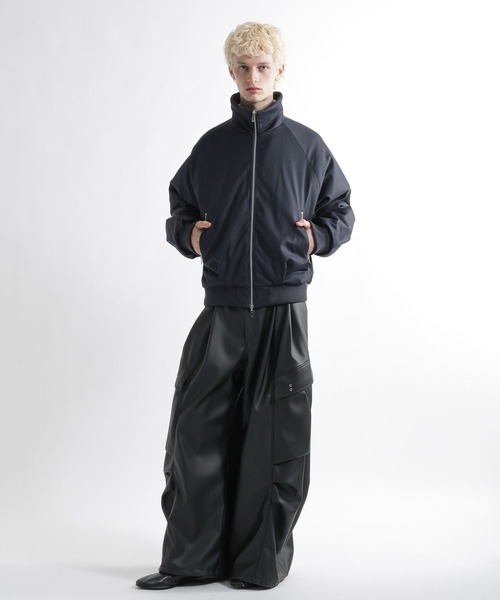 HARE（ハレ）の「エアサーマルリバーシブルスタンドブルゾン(HARE)（ブルゾン・メンズ・ブラック/ネイビー・MEDIUM/SMALL）」の9枚目の写真