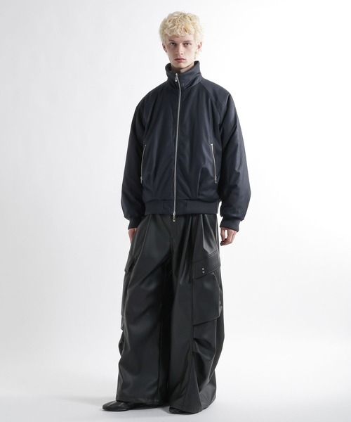 HARE（ハレ）の「エアサーマルリバーシブルスタンドブルゾン(HARE)（ブルゾン・メンズ・ブラック/ネイビー・MEDIUM/SMALL）」の10枚目の写真