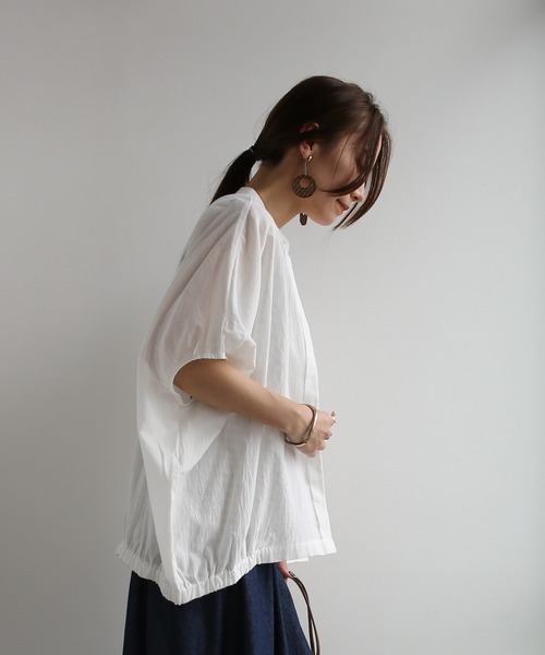 and it_（アンドイット）の「コットンドルマンスリーブワイドシャツ（シャツ/ブラウス・レディース・アイボリー・M-L）」の21枚目の写真