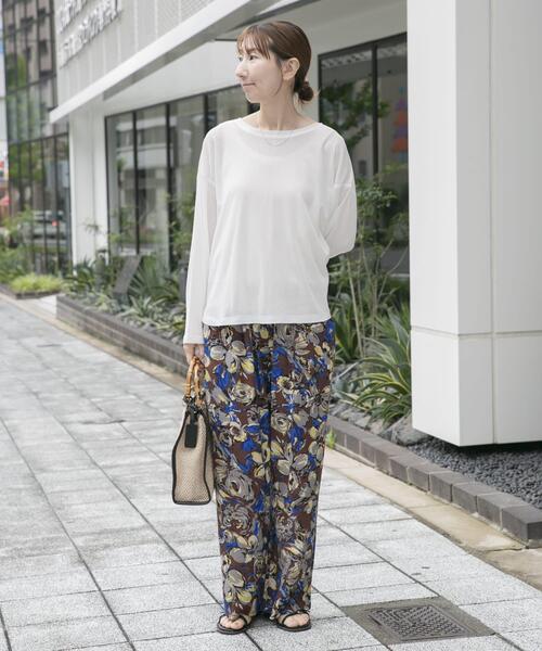 ITEMS URBANRESEARCH(アイテムズ アーバンリサーチ)の「シアーロングTシャツ(Tシャツ/カットソー・レディース・ブラウン/ライトブルー/イエロー系その他/ブラック/ホワイト・FREE)」の8枚目の写真