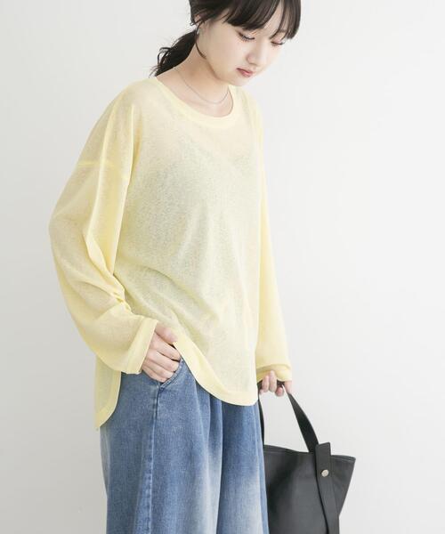ITEMS URBANRESEARCH(アイテムズ アーバンリサーチ)の「シアーロングTシャツ(Tシャツ/カットソー・レディース・ブラウン/ライトブルー/イエロー系その他/ブラック/ホワイト・FREE)」の13枚目の写真