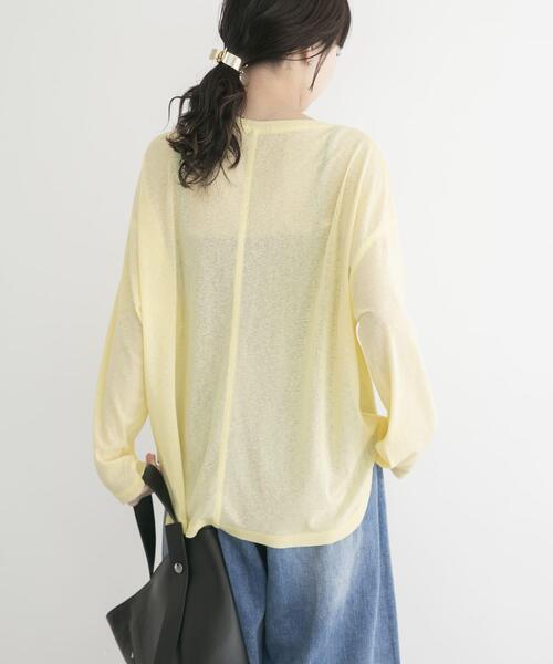 ITEMS URBANRESEARCH(アイテムズ アーバンリサーチ)の「シアーロングTシャツ(Tシャツ/カットソー・レディース・ブラウン/ライトブルー/イエロー系その他/ブラック/ホワイト・FREE)」の14枚目の写真