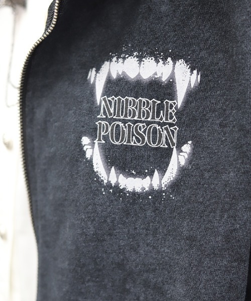 NIBBLE POISON(ニブルポイズン)の「オオカミフードパーカー(カーディガン/ボレロ・レディース・ブラック/ワイン・FREE)」の16枚目の写真