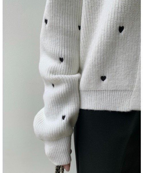BIRTHDAY BASH(バースデイバッシュ)の「HEART DOT KNIT CARDIGAN(ハートドットニットカーディガン)(カーディガン/ボレロ・レディース・ブラック/ホワイト・FREE)」の13枚目の写真