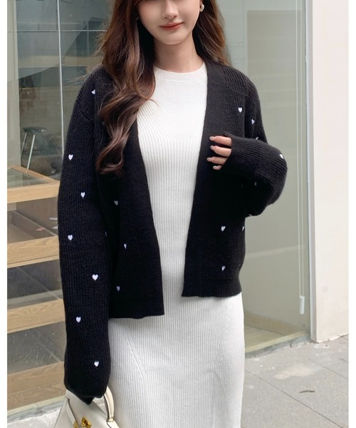 BIRTHDAY BASH(バースデイバッシュ)の「HEART DOT KNIT CARDIGAN(ハートドットニットカーディガン)(カーディガン/ボレロ・レディース・ブラック/ホワイト・FREE)」の18枚目の写真