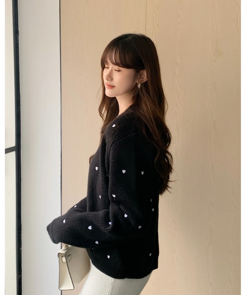BIRTHDAY BASH(バースデイバッシュ)の「HEART DOT KNIT CARDIGAN(ハートドットニットカーディガン)(カーディガン/ボレロ・レディース・ブラック/ホワイト・FREE)」の20枚目の写真