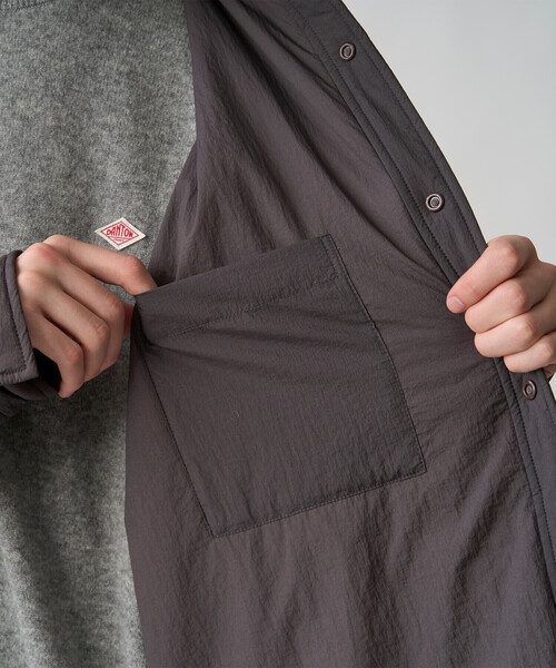 DANTON(ダントン)の「Men's Insulation Nylon Shirt Jacket(ダウンジャケット/コート・メンズ・ブラック/オリーブ/チャコール・38/44/40/42)」の11枚目の写真