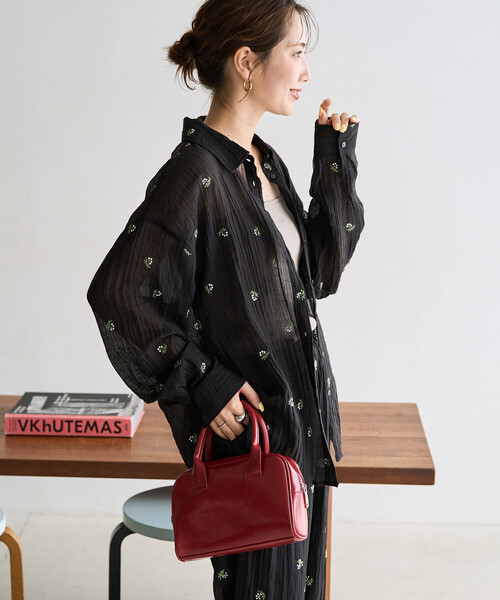 FREAK'S STORE(フリークスストア)の「限定展開 シアー 小花柄 刺繍 ロングスリーブ シャツ(シャツ/ブラウス・レディース・モカ/ブラック/オフホワイト・フリ-)」の2枚目の写真