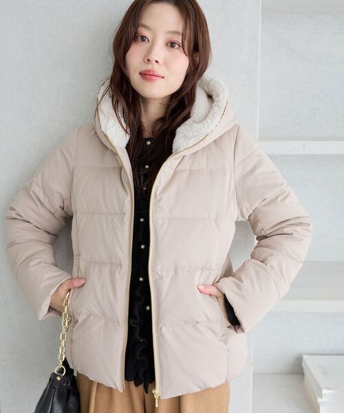 le.coeur blanc（ルクールブラン）の「ファーフードショートダウン（ダウンジャケット/コート・レディース・ブラウン/モカ/ネイビー/グレイッシュベージュ/ブラック・40/38/36）」の8枚目の写真