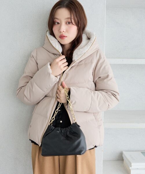 le.coeur blanc（ルクールブラン）の「ファーフードショートダウン（ダウンジャケット/コート・レディース・ブラウン/モカ/ネイビー/グレイッシュベージュ/ブラック・40/38/36）」の9枚目の写真