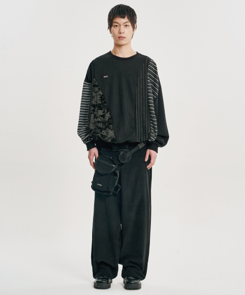 AJOBYAJO（アジョバイアジョ）の「Mixed Fabric Panel Sweatshirt [BLACK]（スウェット・レディース・その他・OS）」の8枚目の写真