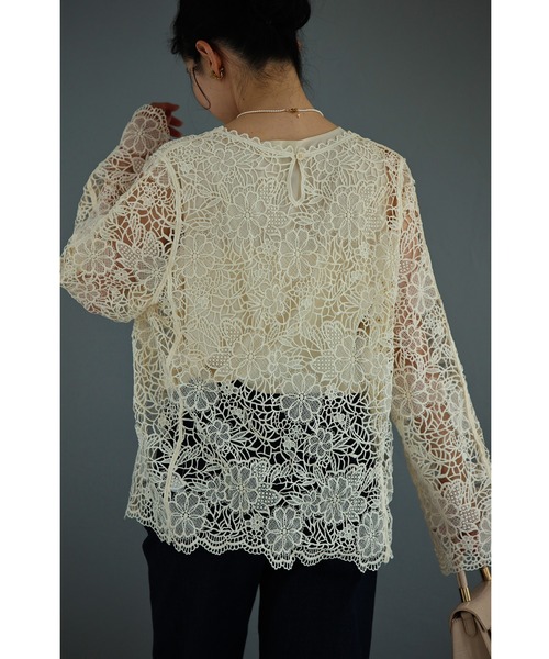 cawaii(カワイイ)の「煌めく花雫レースカットソートップス(Tシャツ/カットソー・レディース・ブラック/アイボリー・FREE)」の11枚目の写真