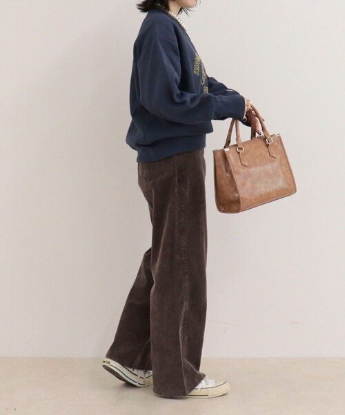 fredy emue(フレディエミュ)の「【Champion/チャンピオン】REVERSE WEAVE CREW NECK SWEATSHIRT(スウェット・レディース・ネイビー/チャコールグレー/ブラウン/ライトグレー・38)」の6枚目の写真