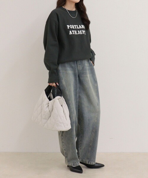 fredy emue(フレディエミュ)の「【Champion/チャンピオン】REVERSE WEAVE CREW NECK SWEATSHIRT(スウェット・レディース・ネイビー/チャコールグレー/ブラウン/ライトグレー・38)」の17枚目の写真