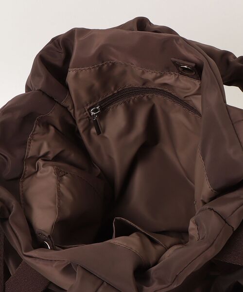 OUTDOOR PRODUCTS(アウトドアプロダクツ)の「【OUTDOOR PRODUCTS / アウトドアプロダクツ】2way Belt Tote Bag / ナイロン ベルトトートバッグ(トートバッグ・レディース・ブラック/ブラウン/シルバー/アイボリー・FREE)」の7枚目の写真