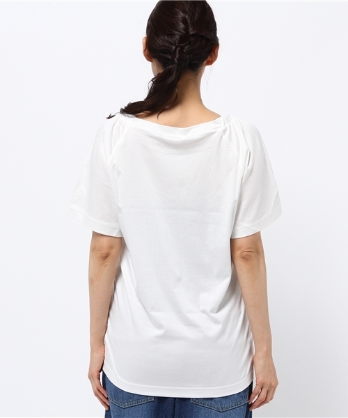 MOUSSY（マウジー）の「NECK GATHER POJ（Tシャツ/カットソー・レディース・ホワイト/インディゴブルー/ベージュ・FREE）」の6枚目の写真
