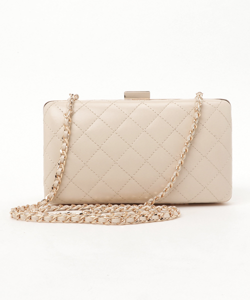 SHIPS for women(シップスフォーウィメン)の「little black:キルトポシェット(クラッチバッグ・レディース・ブラック/ベージュ・ONE SIZE)」の2枚目の写真