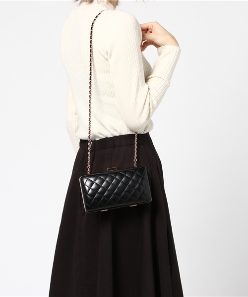 SHIPS for women(シップスフォーウィメン)の「little black:キルトポシェット(クラッチバッグ・レディース・ブラック/ベージュ・ONE SIZE)」の7枚目の写真