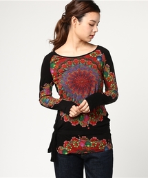 「Desigual/デシグアル」Tシャツ