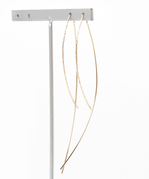 agete（アガット）の「K18ピアス（ピアス（両耳用）・レディース・ゴールド・FREE）」の2枚目の写真