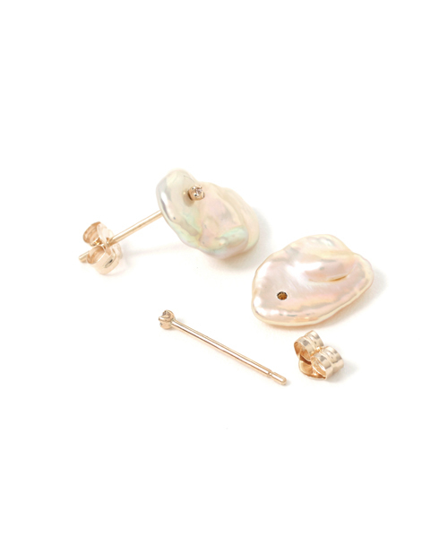 agete（アガット）の「K18ピアス（ピアス（両耳用）・レディース・ゴールド・FREE）」の11枚目の写真