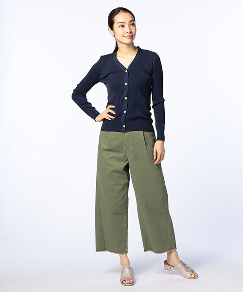 NOLLEY’S（ノーリーズ）の「【CanCam6月号掲載】ランダムリブVネックカーディガン（カーディガン/ボレロ・レディース・ネイビー/オリーブ/ホワイト/マルチ・36/38）」の14枚目の写真