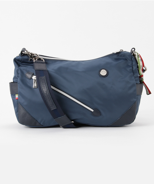 Orobianco（オロビアンコ）の「【Orobianco　オロビアンコ】　SILVESTRA-G　名作　A4　ショルダーバッグ　/　90702（ショルダーバッグ・メンズ・レッド/グレー/グレイッシュブルー/ネイビー/ブラック/カーキ/ワイン・FREE）」の5枚目の写真