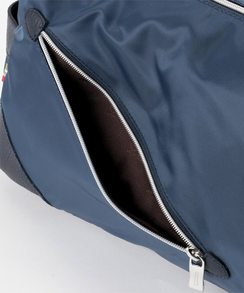 Orobianco（オロビアンコ）の「【Orobianco　オロビアンコ】　SILVESTRA-G　名作　A4　ショルダーバッグ　/　90702（ショルダーバッグ・メンズ・レッド/グレー/グレイッシュブルー/ネイビー/ブラック/カーキ/ワイン・FREE）」の15枚目の写真