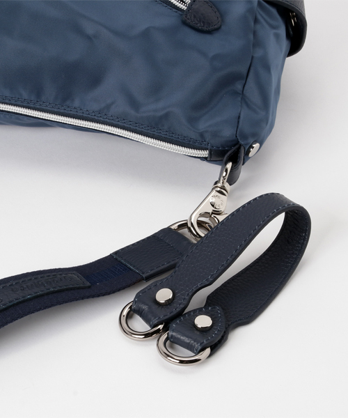 Orobianco（オロビアンコ）の「【Orobianco　オロビアンコ】　SILVESTRA-G　名作　A4　ショルダーバッグ　/　90702（ショルダーバッグ・メンズ・レッド/グレー/グレイッシュブルー/ネイビー/ブラック/カーキ/ワイン・FREE）」の8枚目の写真