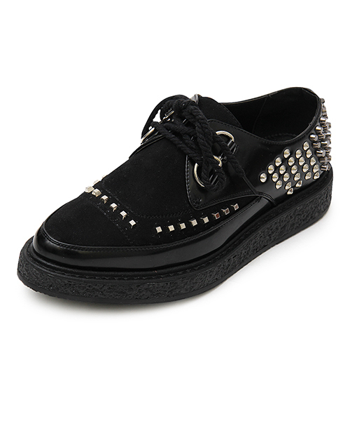 NOMENCLAT（ノーメンクラート）の「【NOMENCLAT/ノーメンクラート】 スタッズ クリーパーズ / ラバーソール / 厚底 / ドレスシューズ（ドレスシューズ・メンズ・ブラック・L/M/S）」の2枚目の写真