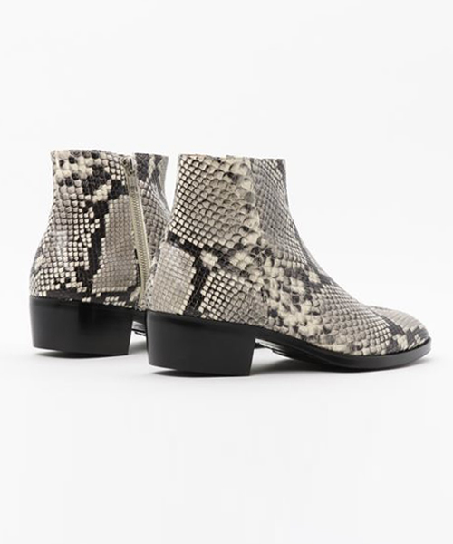 HYSTERIC GLAMOUR（ヒステリックグラマー）の「SKINNY PYTHONショートブーツ（ブーツ・メンズ・ベージュ系その他・26cm/27cm/28cm）」の2枚目の写真