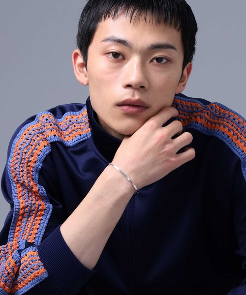 LION HEART(ライオンハート)の「“for Gift”ライトスクエアバングル/シルバー925【LION HEART / ライオンハート】(バングル/リストバンド・メンズ・ブラック/シルバー・FREE)」の15枚目の写真