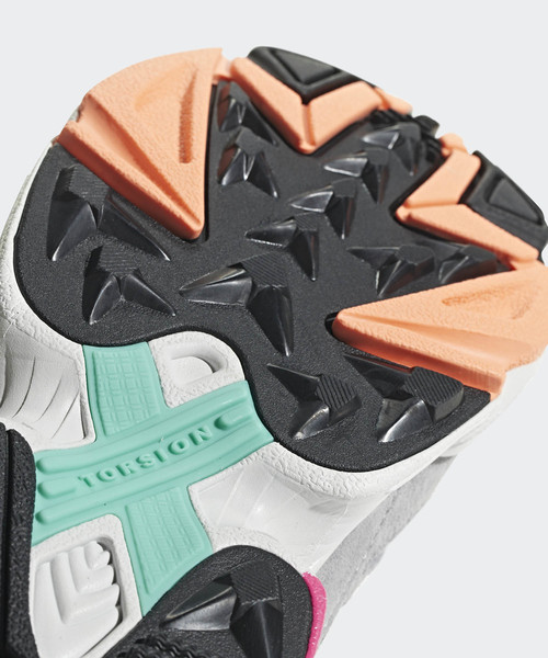 adidas（アディダス）の「アディダスファルコン ［adidasFALCON W］オリジナルス（スニーカー・レディース・ブラック系その他・22.0cm/22.5cm/23.0cm/23.5cm/24.0cm/24.5cm/25.0cm/25.5cm/26.0cm/26.5cm/27.0cm/27.5cm/28.0cm）」の11枚目の写真