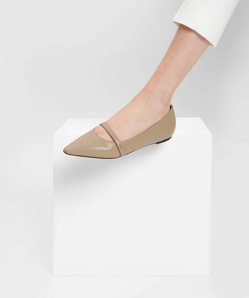 CHARLES & KEITH(チャールズ & キース)の「ポインテッドトゥメリージェーン / POINTED TOE MARY JANES(バレエシューズ・レディース・ブラック/ブルー/ミント/アイボリー・22.5cm/23cm/23.5cm/24.5cm/25cm/25.5cm)」の16枚目の写真