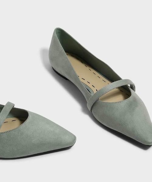 CHARLES & KEITH(チャールズ & キース)の「ポインテッドトゥメリージェーン / POINTED TOE MARY JANES(バレエシューズ・レディース・ブラック/ブルー/ミント/アイボリー・22.5cm/23cm/23.5cm/24.5cm/25cm/25.5cm)」の20枚目の写真