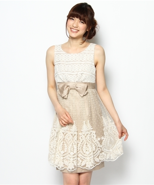 Grace Continental グレースコンチネンタル の ドットチュール刺繍ワンピース ワンピース Wear