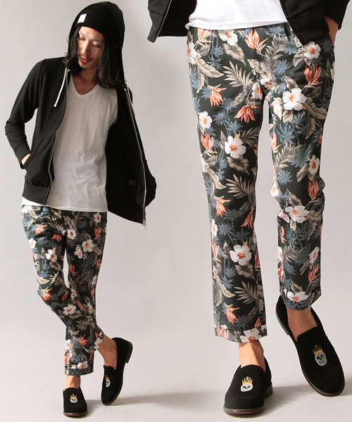 BEAUTY&YOUTH UNITED ARROWS(ビューティーアンドユースユナイテッドアローズ)の「by ∴ プリント タック ノープリーツ アンクルパンツ ◆§(その他パンツ・メンズ・ダークグレー/ネイビー・SMALL/MEDIUM/LARGE/X-LARGE)」の2枚目の写真