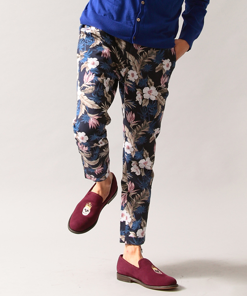 BEAUTY&YOUTH UNITED ARROWS(ビューティーアンドユースユナイテッドアローズ)の「by ∴ プリント タック ノープリーツ アンクルパンツ ◆§(その他パンツ・メンズ・ダークグレー/ネイビー・SMALL/MEDIUM/LARGE/X-LARGE)」の4枚目の写真